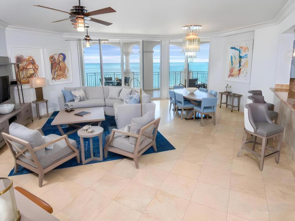 Seven Stars Resort & Spa Grace Bay Exterior photo