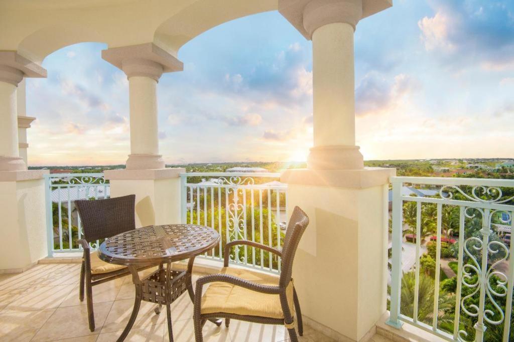 Seven Stars Resort & Spa Grace Bay Exterior photo